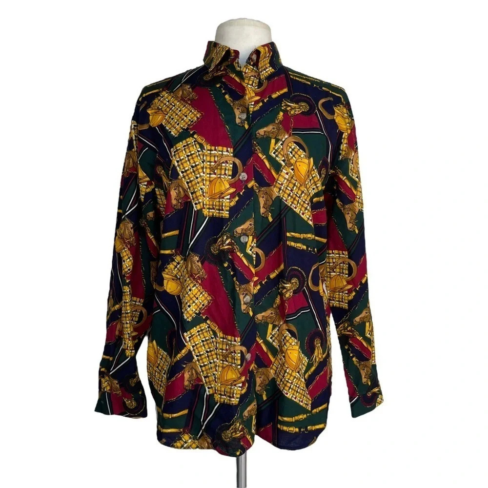 EAGLE RIVER TRADERS Women’s 12 Racing Horse Chains Helmet Vintage Western Top.
